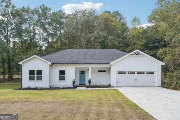 1632 Thompson Mill RD, Monroe, GA 30655