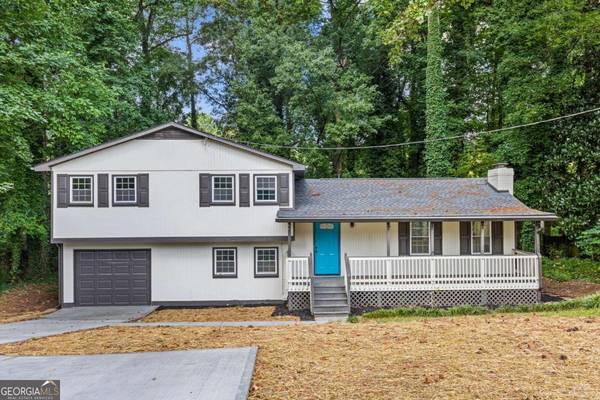 353 Old Rosser RD, Stone Mountain, GA 30087