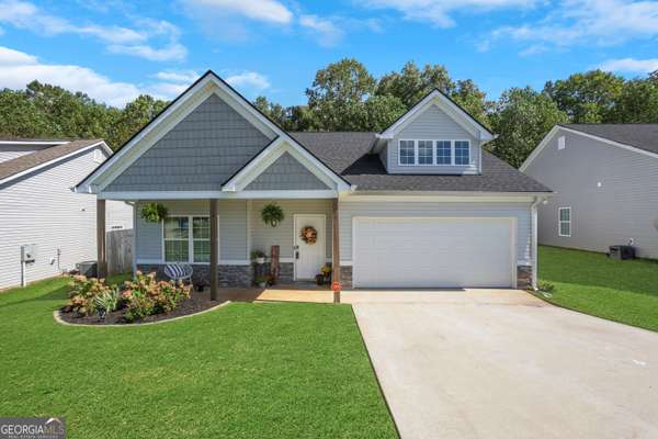 306 Highland Pointe DR, Alto, GA 30510