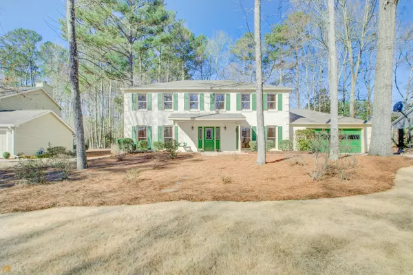 110 Lakeside DR, Peachtree City, GA 30269