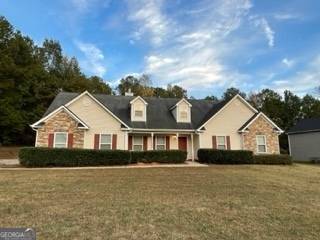 35 Hastings LN, Covington, GA 30014