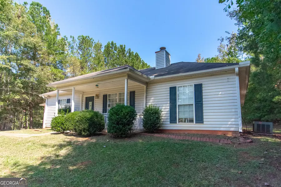 444 Hampton Green DR, Lagrange, GA 30240