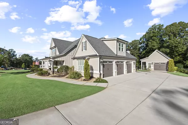 Newnan, GA 30263,157 Waterview CIR