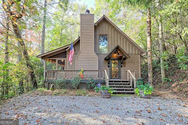 43 Cascade LN, Rabun Gap, GA 30568