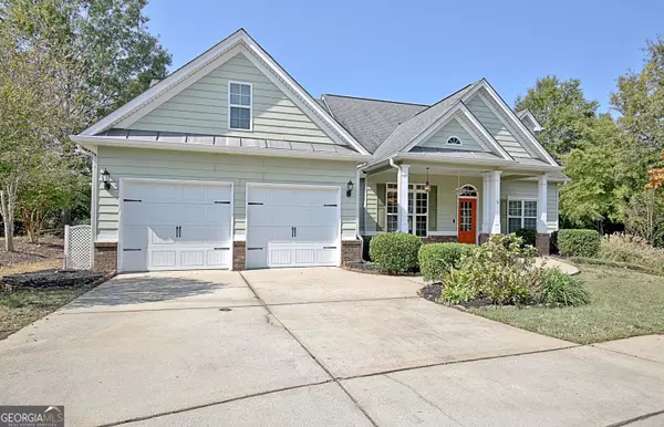 18 Camden CT, Newnan, GA 30265