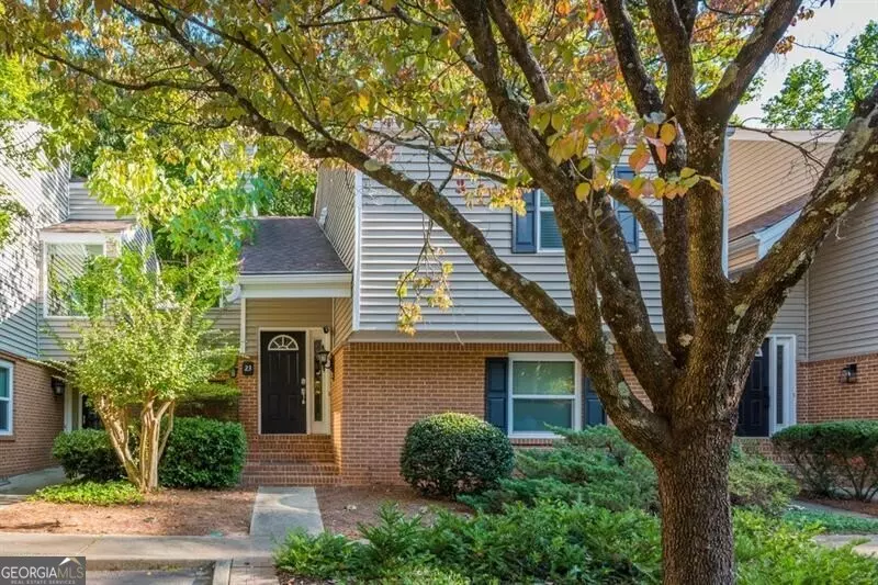 23 Dunwoody Springs DR, Atlanta, GA 30328