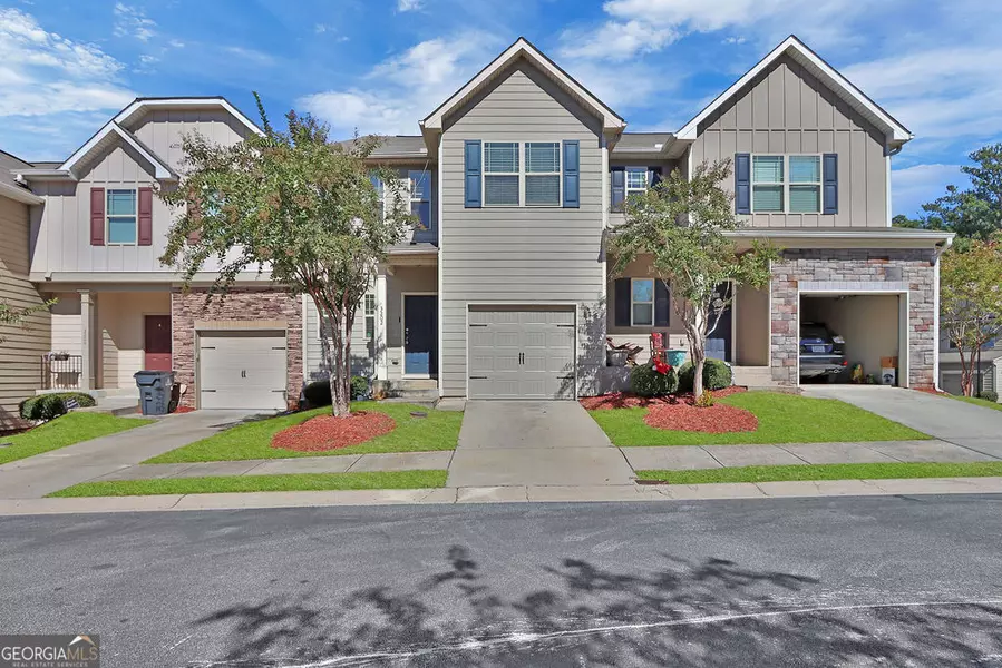 3202 Blue Springs TRCE, Kennesaw, GA 30144