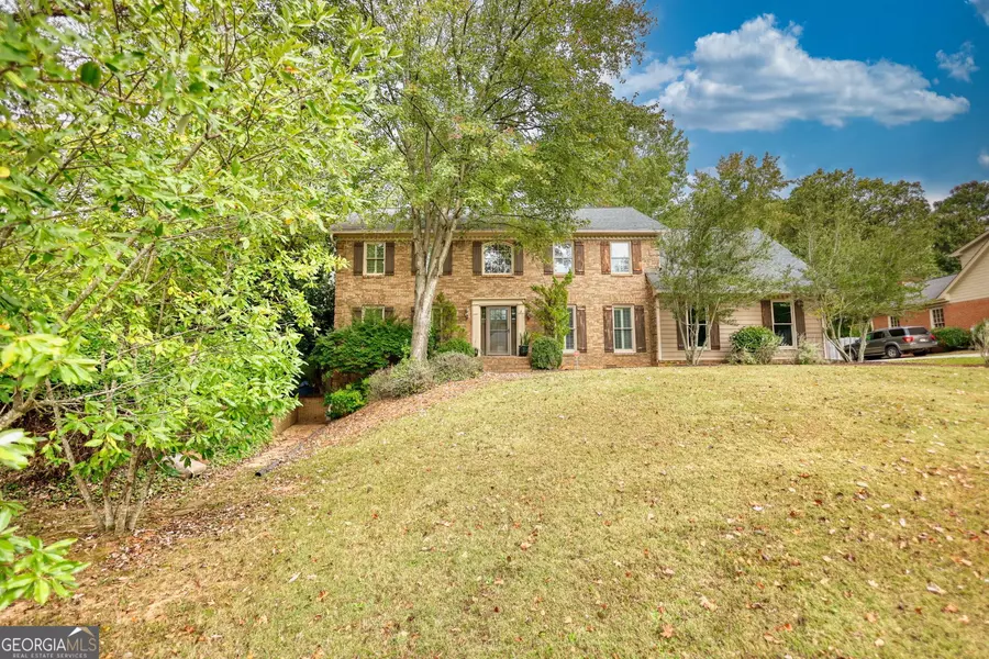 3818 Rainforest CIR, Peachtree Corners, GA 30092