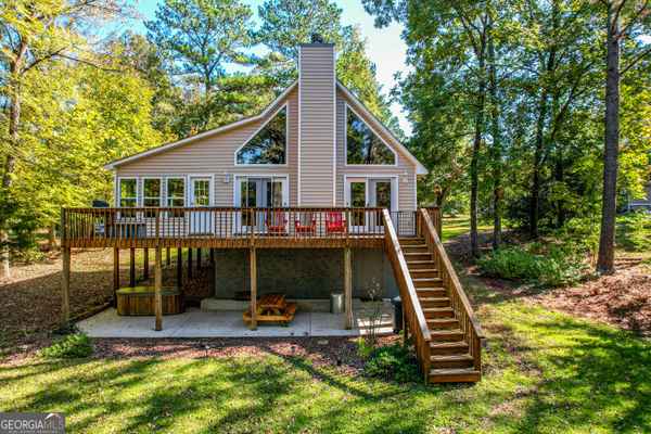 148 Bentley DR NW, Milledgeville, GA 31061