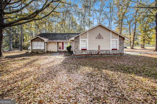 541 Covered Bridge TRL, Fayetteville, GA 30214