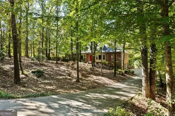 80 Connemara RD, Roswell, GA 30075