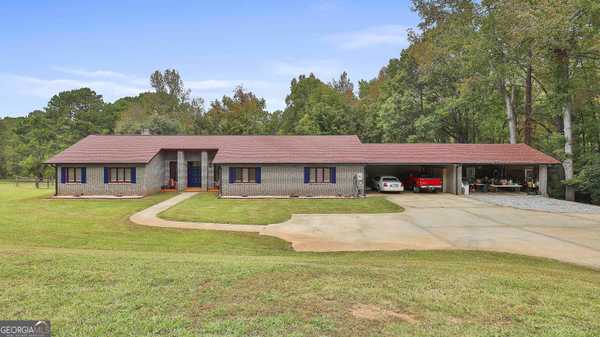 1209 County Line Rd, Griffin, GA 30224