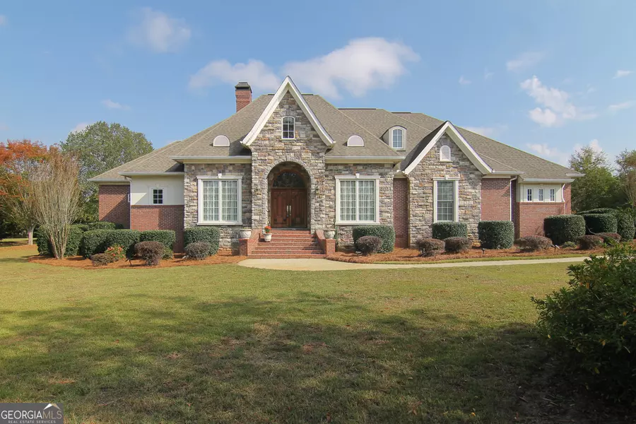 226 Walton Chase, Perry, GA 31069