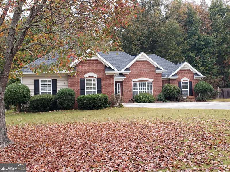 167 Little Vine LN, Villa Rica, GA 30180