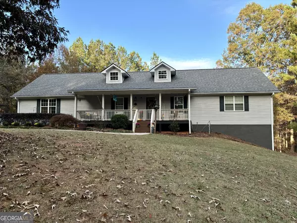 279 Old Cherokee RD, Cleveland, GA 30528