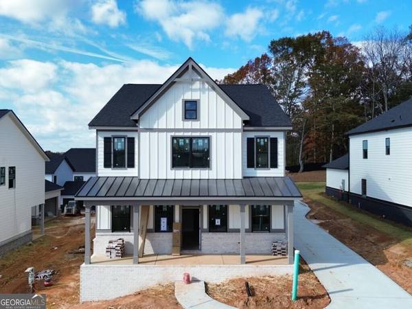 5816 Gainesville ST, Flowery Branch, GA 30542