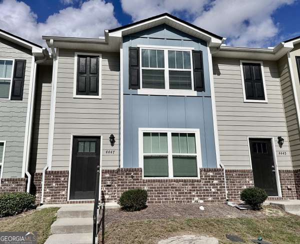 4447 Pinscher ST, Union City, GA 30291