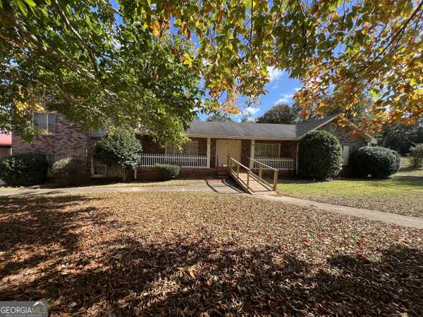 19 Priscilla DR, Lagrange, GA 30241