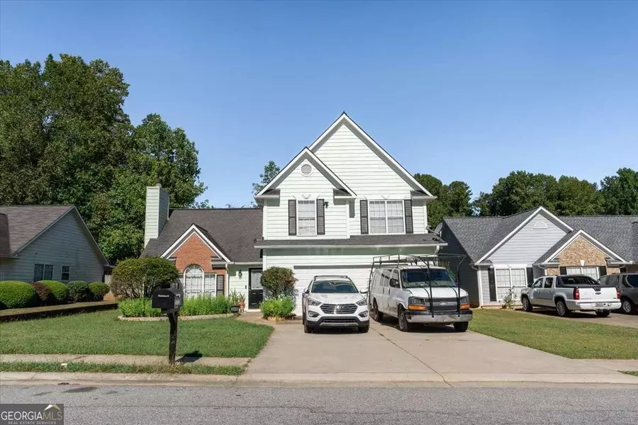 2915 Camelot Woods DR, Lawrenceville, GA 30044