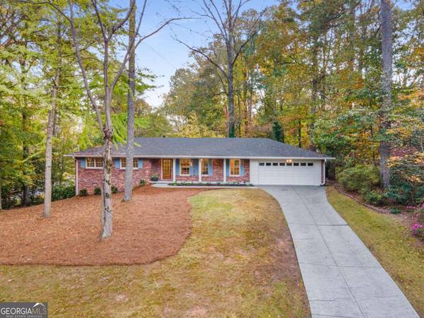 3011 Silvapine TRL NE, Atlanta, GA 30345