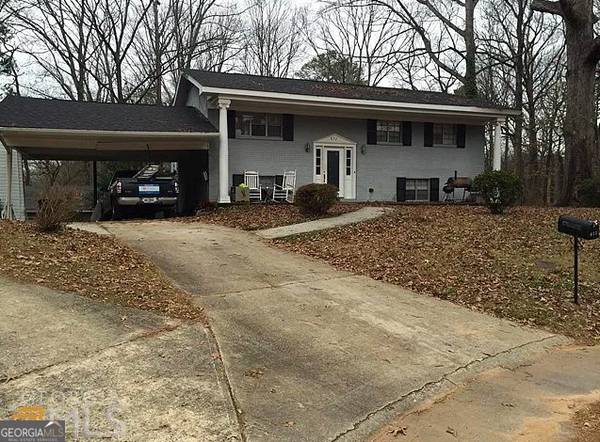 872 Pineglen CV, Forest Park, GA 30297