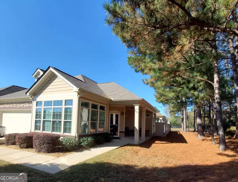 125 Saxton LN, Mcdonough, GA 30253