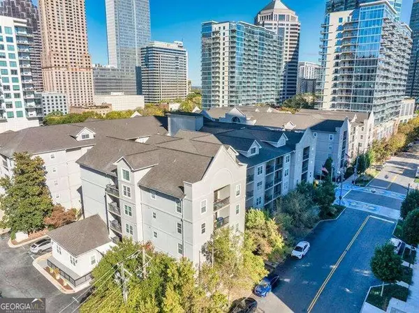 Atlanta, GA 30309,1075 Peachtree WALK NE #A512