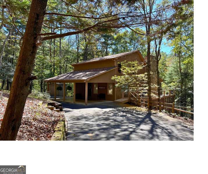 141 Indian Cave RD, Ellijay, GA 30536