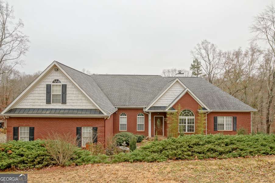 387 Lauren Marie DR, Braselton, GA 30517