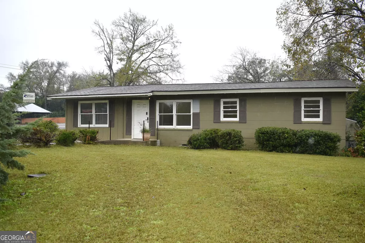 Milledgeville, GA 31061,300 Cline AVE