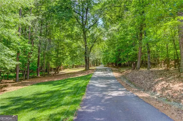 Suwanee, GA 30024,950 Mill Creek RUN