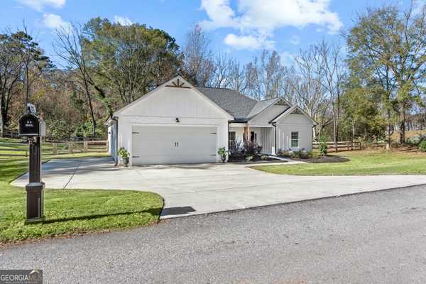 Jefferson, GA 30549,275 Peach Hill DR