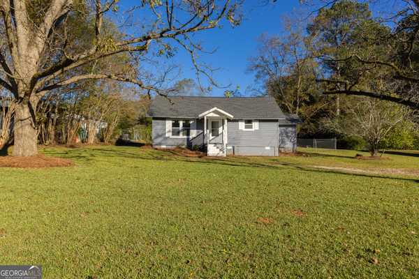 303 Dallas DR, Thomaston, GA 30286