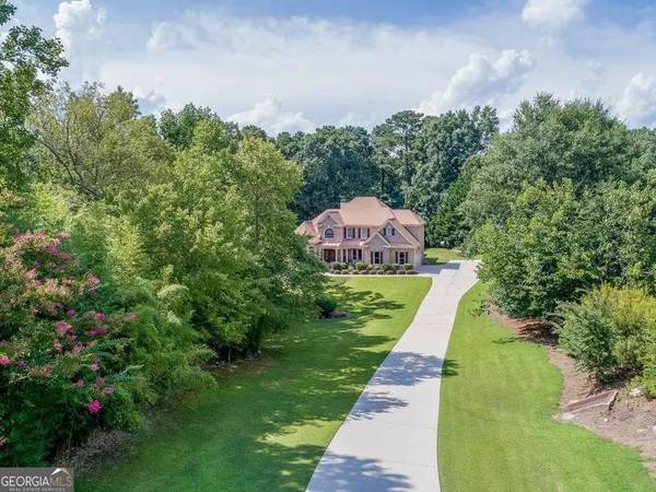 6614 Club View CT N, Flowery Branch, GA 30542