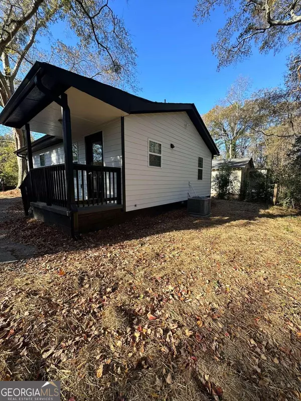 Toccoa, GA 30577,52 Scott ST