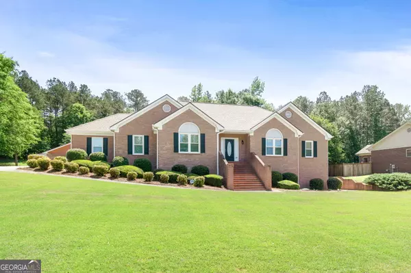 605 Clearwater CT, Mcdonough, GA 30252