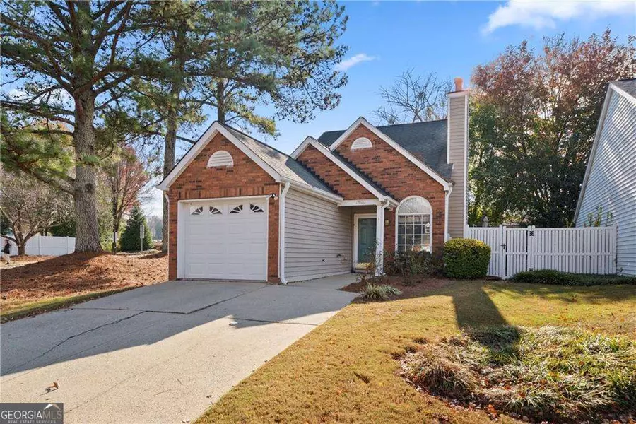 2900 Barnwood XING, Duluth, GA 30097