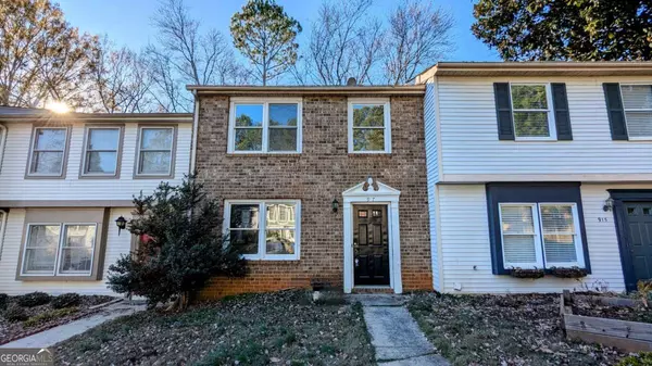 917 Regency Path DR, Decatur, GA 30030