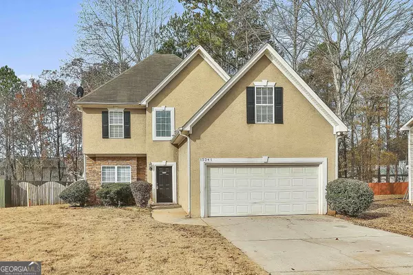 12241 Crestwood CT, Fayetteville, GA 30215