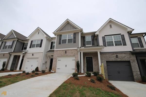 85 Chastain CIR, Newnan, GA 30263