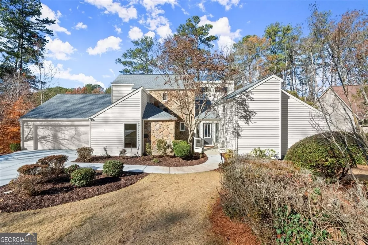 Roswell, GA 30075,4337 Lake Chimney CT NE