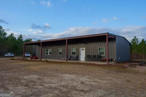 Baxley, GA 31513,657 Holland RD