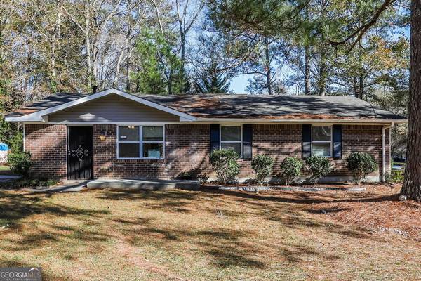 2410 Ozark TRL SW, Atlanta, GA 30331