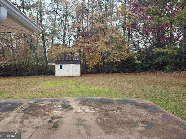 Mcdonough, GA 30253,615 Autumn Leaf CIR