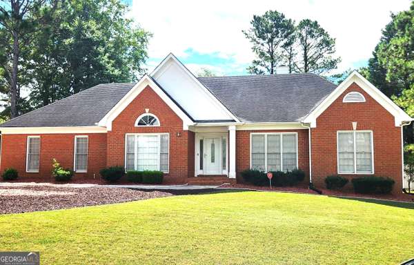 1622 Brentwood XING SE, Conyers, GA 30013