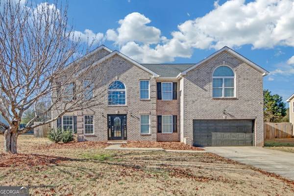 81 Sheffield LN, Powder Springs, GA 30127