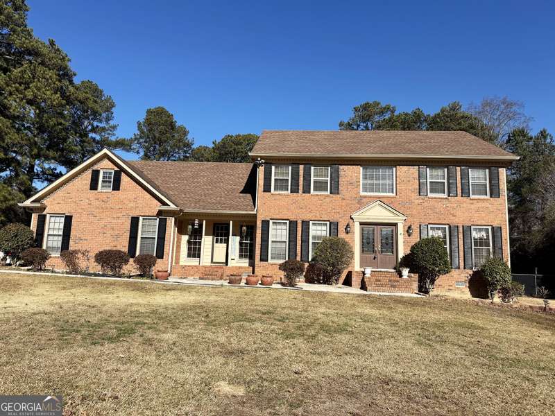 131 Fernway Dr, Fayetteville, GA 30214