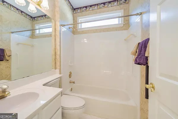 Newnan, GA 30265,13 Garden GRV