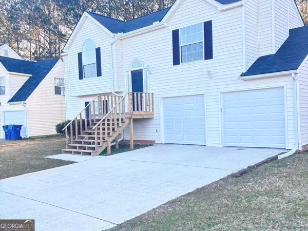 62 Haver DR, Riverdale, GA 30274