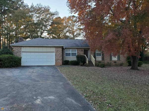 16 Surrey TRL, Rome, GA 30161